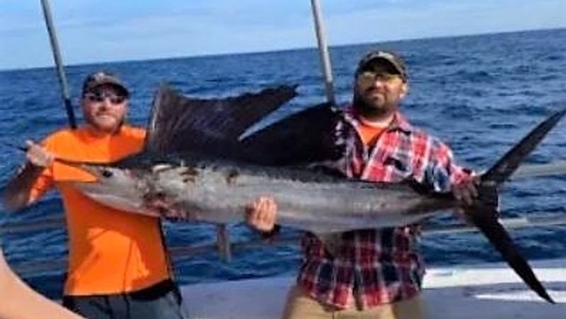 Myrtle Beach Fishing Charters | 6HRS to 8HRS Offshore Fishing